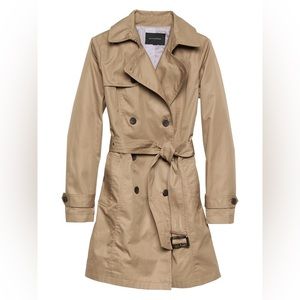 Banana Republic Petite Trenchcoat